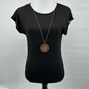 NWT Discreet Mixed Media Blouse with Necklace- Sz S,Black/White